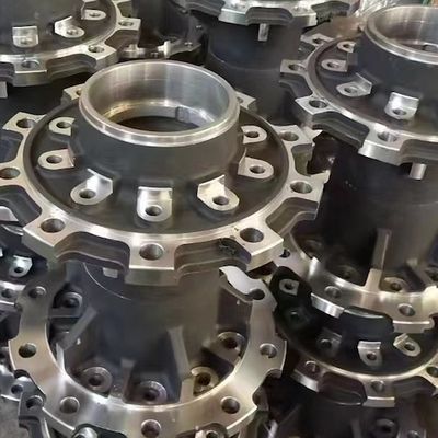 सटीक मशीनिंग के साथ अनुकूलित लचीला लोहे के पहिया हब धातु कास्टिंग भागों