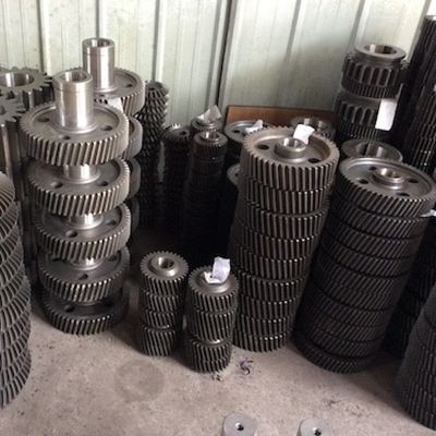 OEM हेलिकल बेवल गियर खनन मशीनरी के लिए लोहे के कास्टिंग पार्ट्स